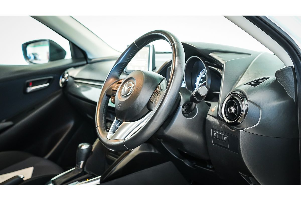 2016 Mazda 2 Maxx DJ Series