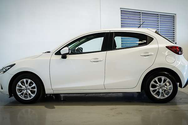 2016 Mazda 2 Maxx DJ Series