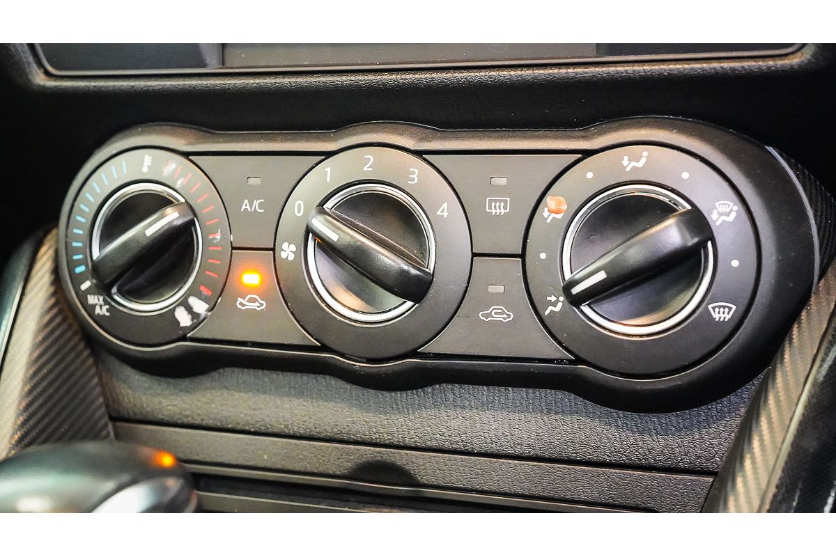 2016 Mazda 2 Maxx DJ Series