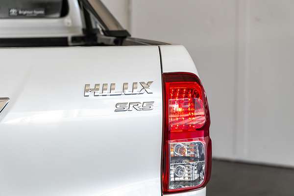 2020 Toyota Hilux SR5 GUN126R 4X4