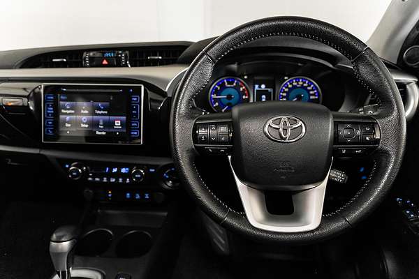 2020 Toyota Hilux SR5 GUN126R 4X4