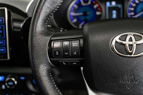 2020 Toyota Hilux SR5 GUN126R 4X4