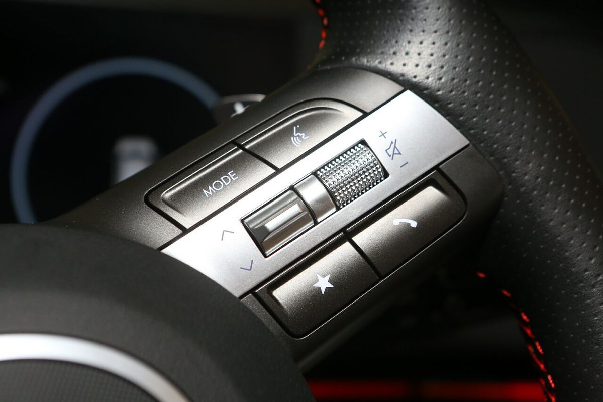 2024 Hyundai Kona Premium N Line SX2.V2