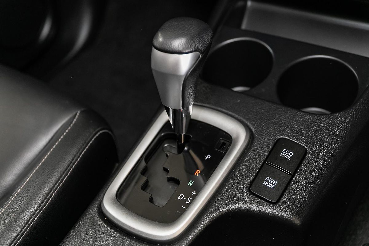 2020 Toyota Hilux SR5 GUN126R 4X4