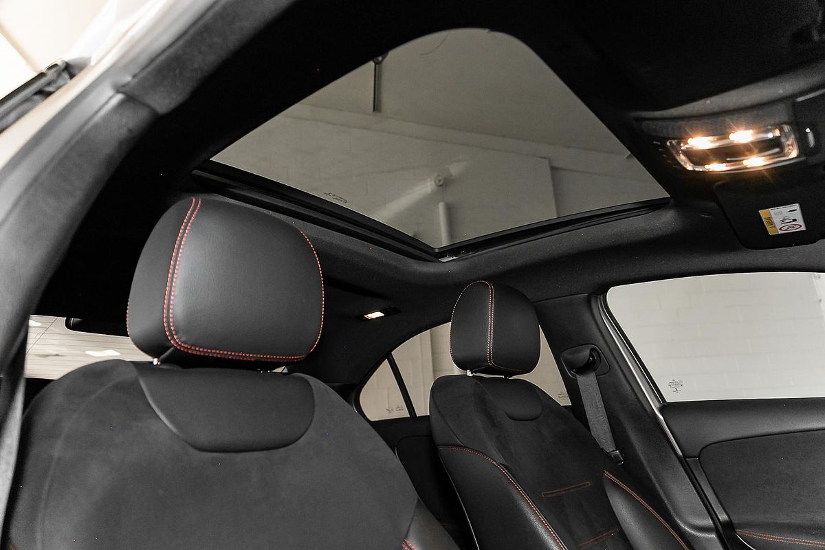 2019 Mercedes-Benz A-Class A180 V177