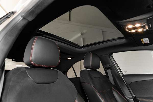 2019 Mercedes-Benz A-Class A180 V177