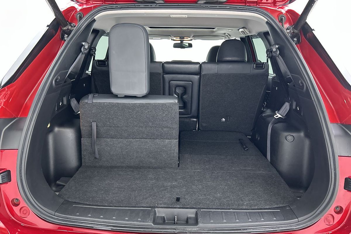 2021 Mitsubishi Outlander Exceed ZM