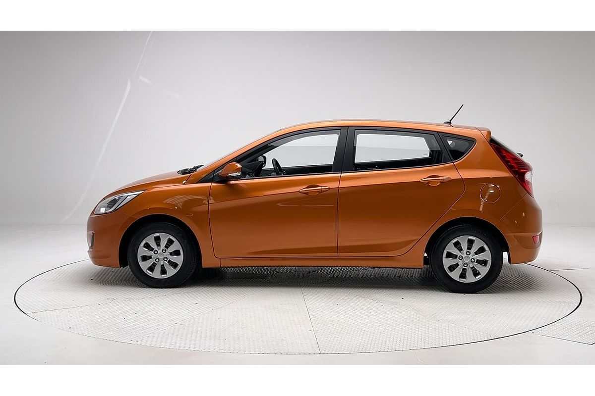 2016 Hyundai Accent Active RB3