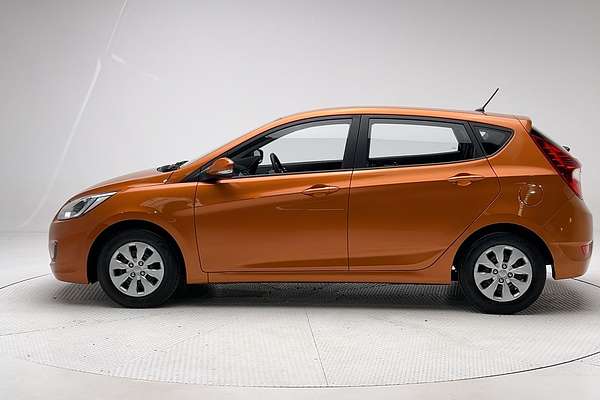2016 Hyundai Accent Active RB3