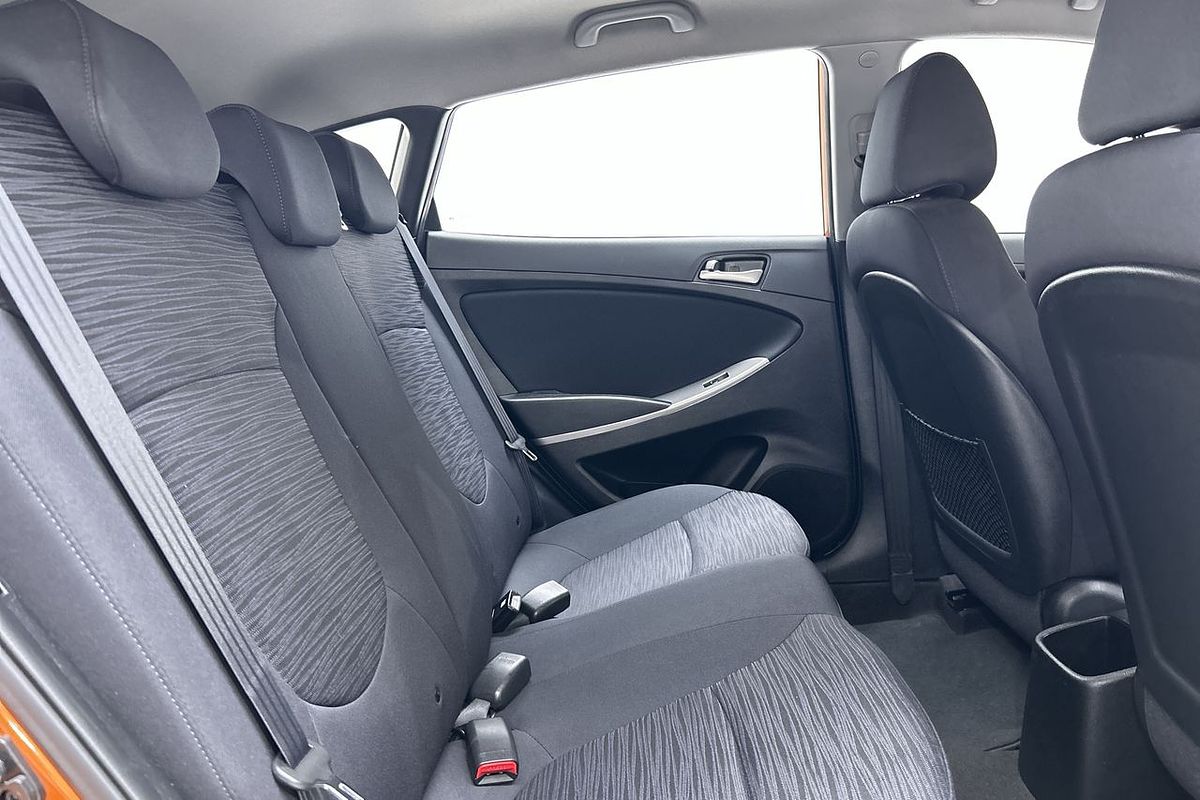 2016 Hyundai Accent Active RB3