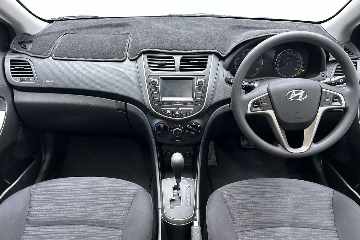 2016 Hyundai Accent Active RB3