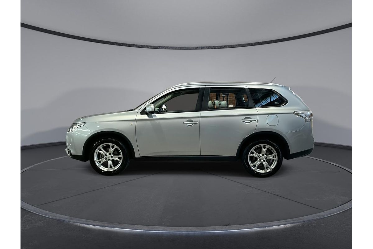 2014 Mitsubishi Outlander ES ZJ
