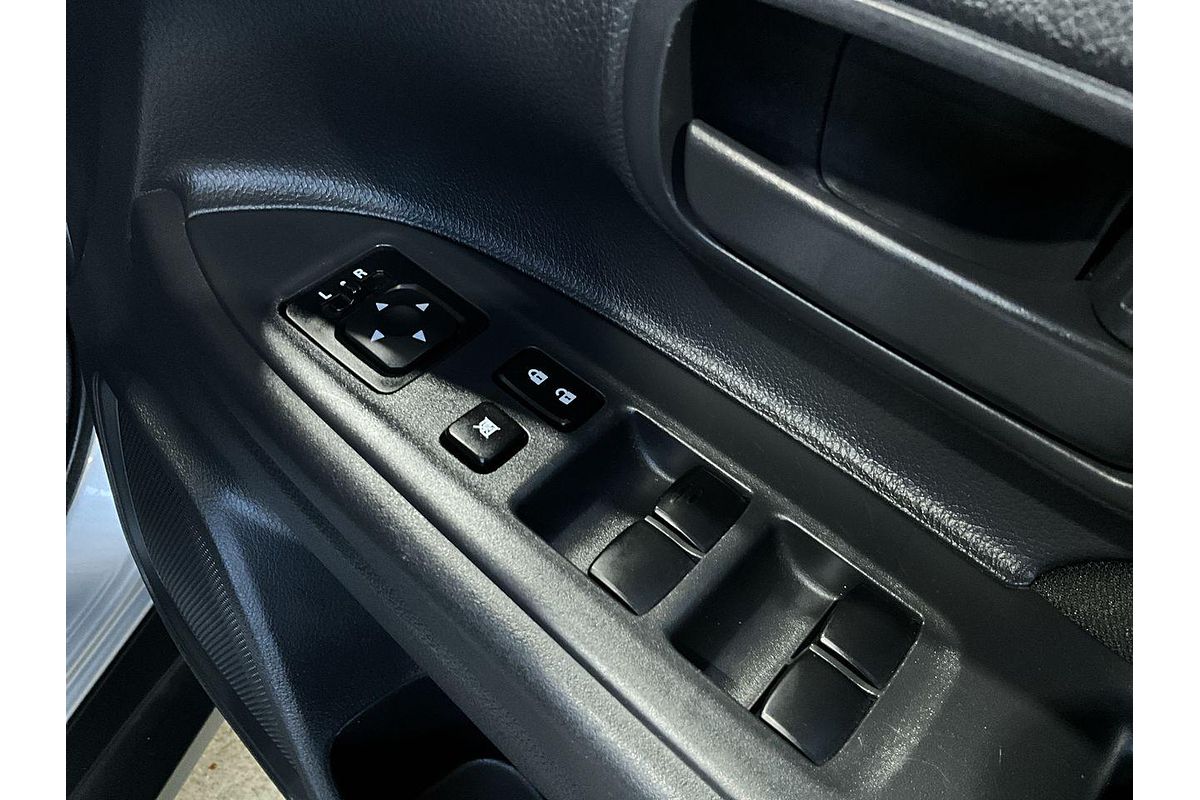 2014 Mitsubishi Outlander ES ZJ
