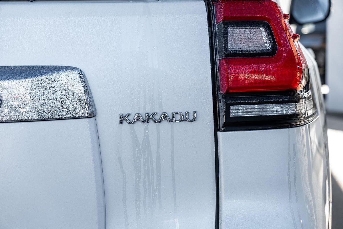 2022 Toyota Landcruiser Prado Kakadu GDJ150R