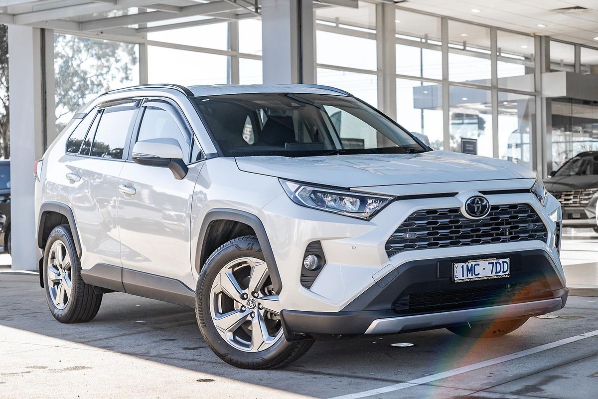 2020 Toyota RAV4 GXL MXAA52R