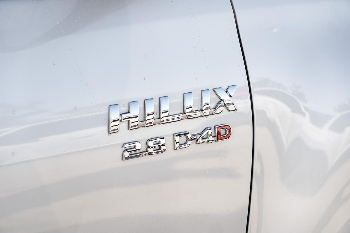 2020 Toyota Hilux SR5 GUN126R 4X4