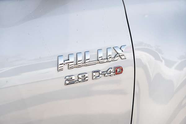 2020 Toyota Hilux SR5 GUN126R 4X4
