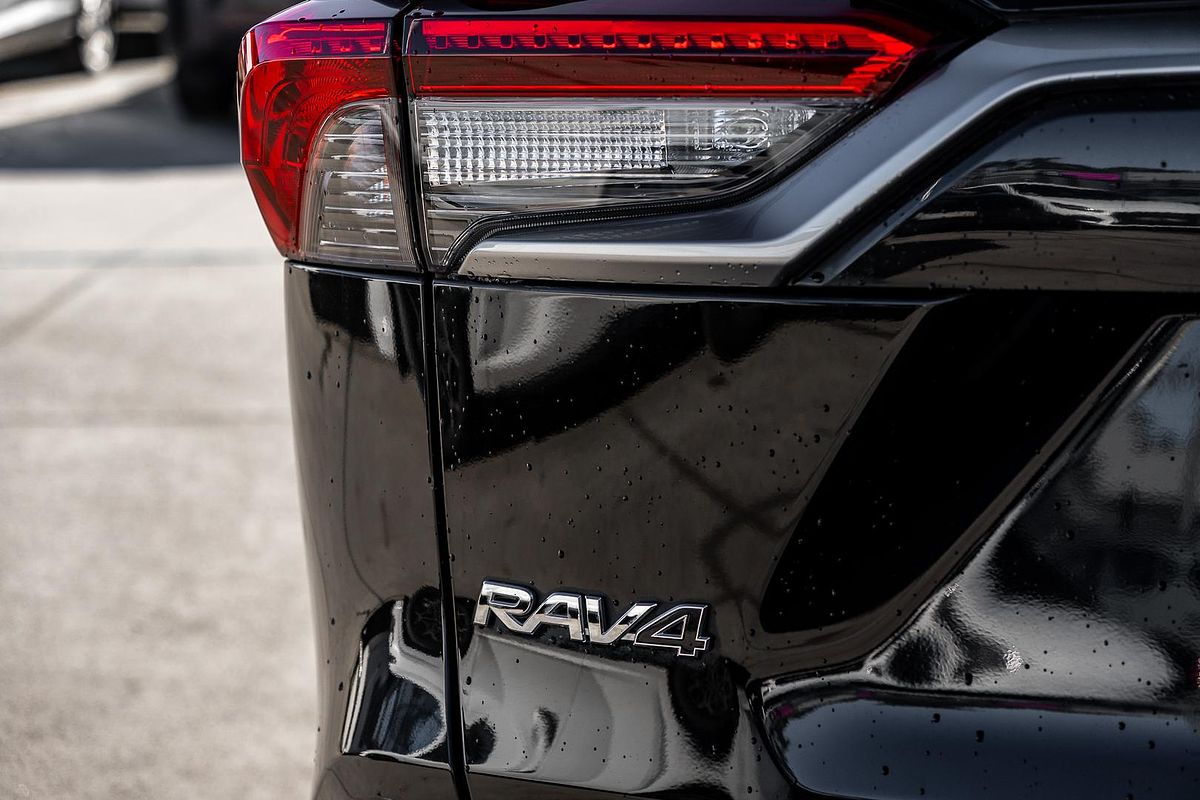 2019 Toyota RAV4 Cruiser AXAH52R