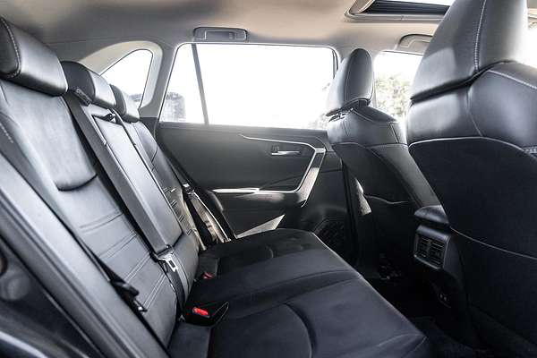 2019 Toyota RAV4 Cruiser AXAH52R
