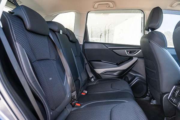 2021 Subaru Forester 2.5i Premium S5