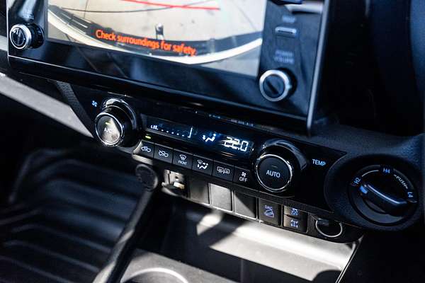 2020 Toyota Hilux SR5 GUN126R 4X4