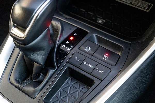 2020 Toyota RAV4 GXL MXAA52R