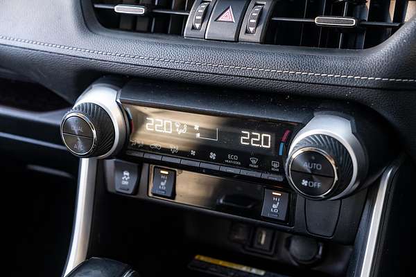 2019 Toyota RAV4 Cruiser AXAH52R