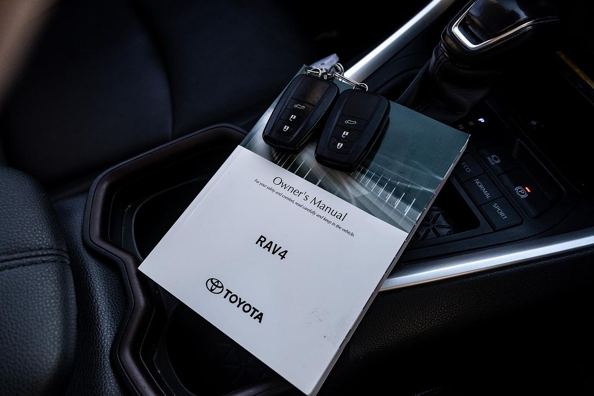 2019 Toyota RAV4 Cruiser AXAH52R