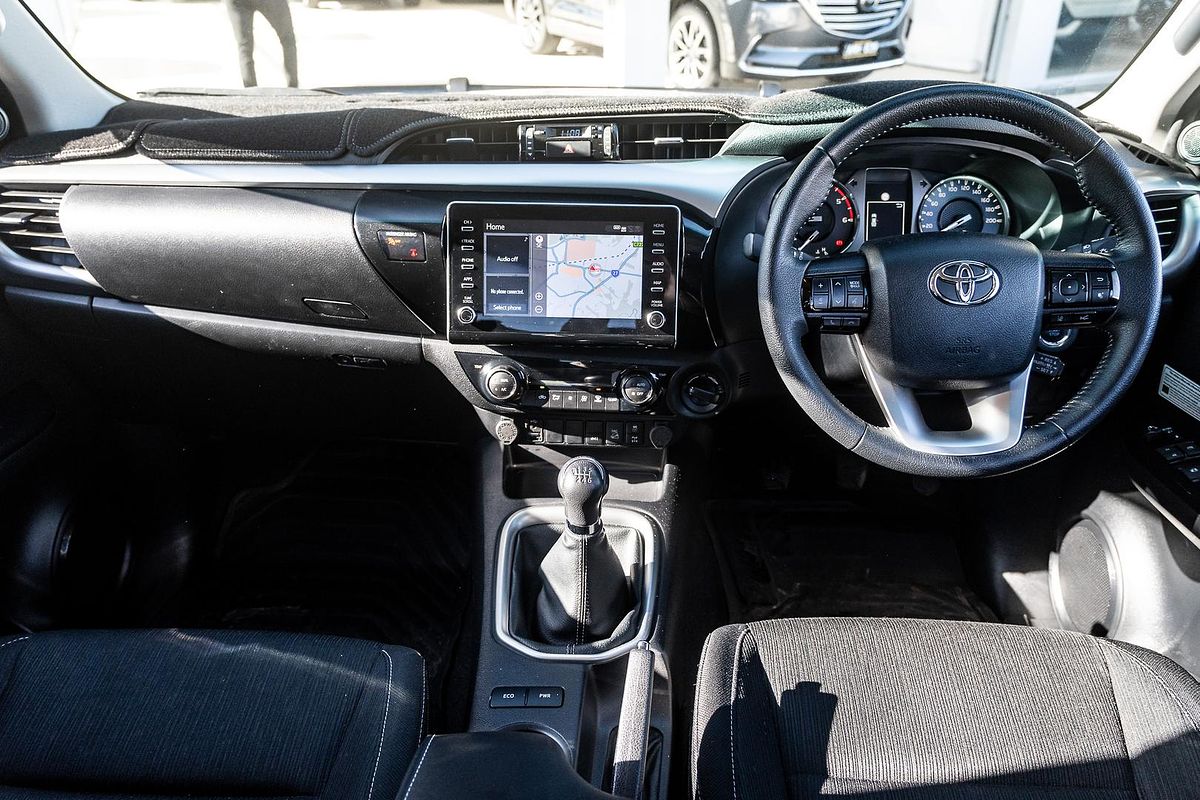 2021 Toyota Hilux SR5 GUN126R 4X4