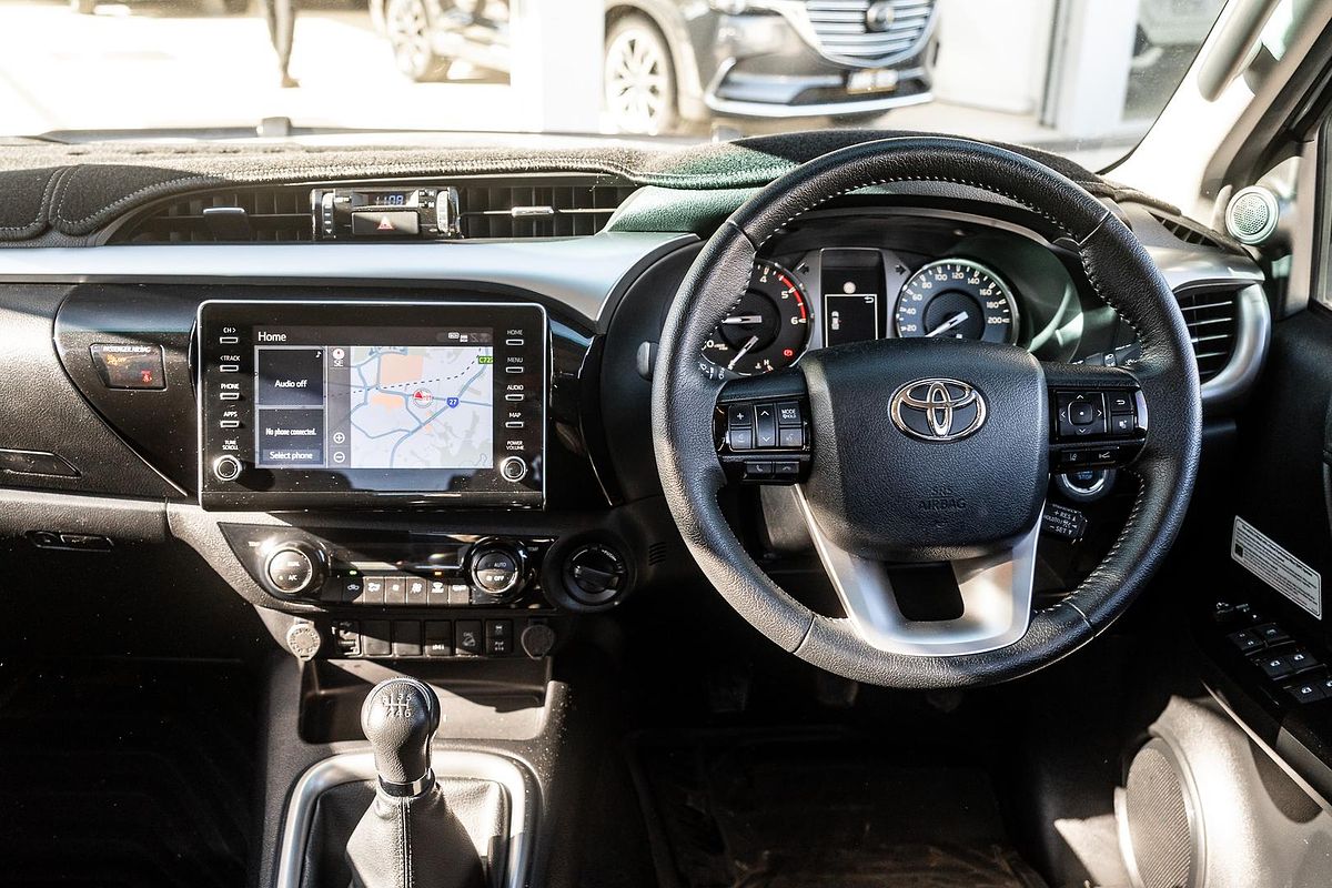 2021 Toyota Hilux SR5 GUN126R 4X4