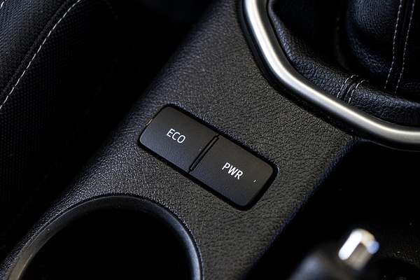 2021 Toyota Hilux SR5 GUN126R 4X4