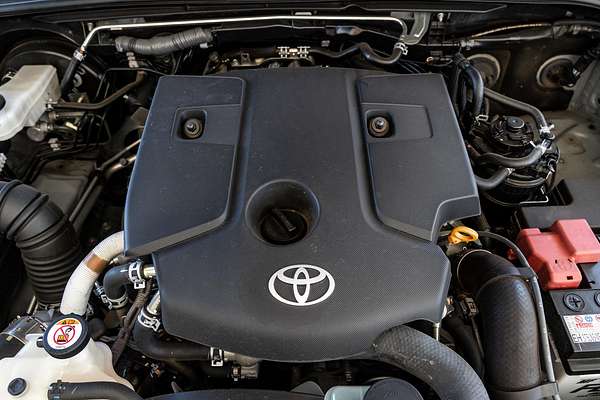 2021 Toyota Hilux SR5 GUN126R 4X4