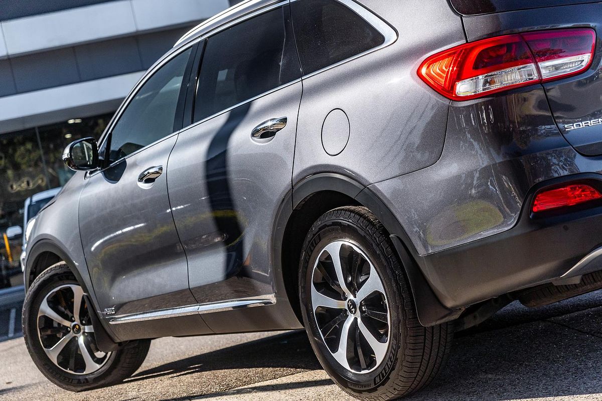 2017 Kia Sorento SLi UM