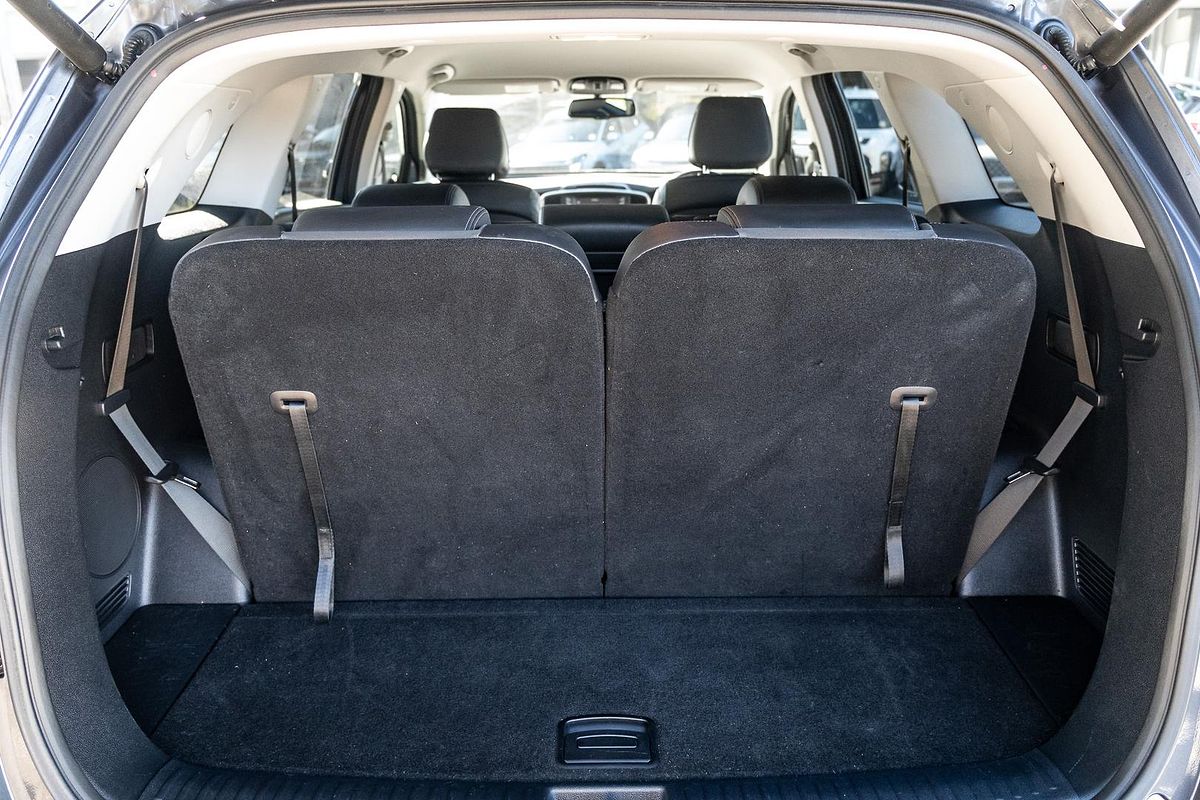 2017 Kia Sorento SLi UM