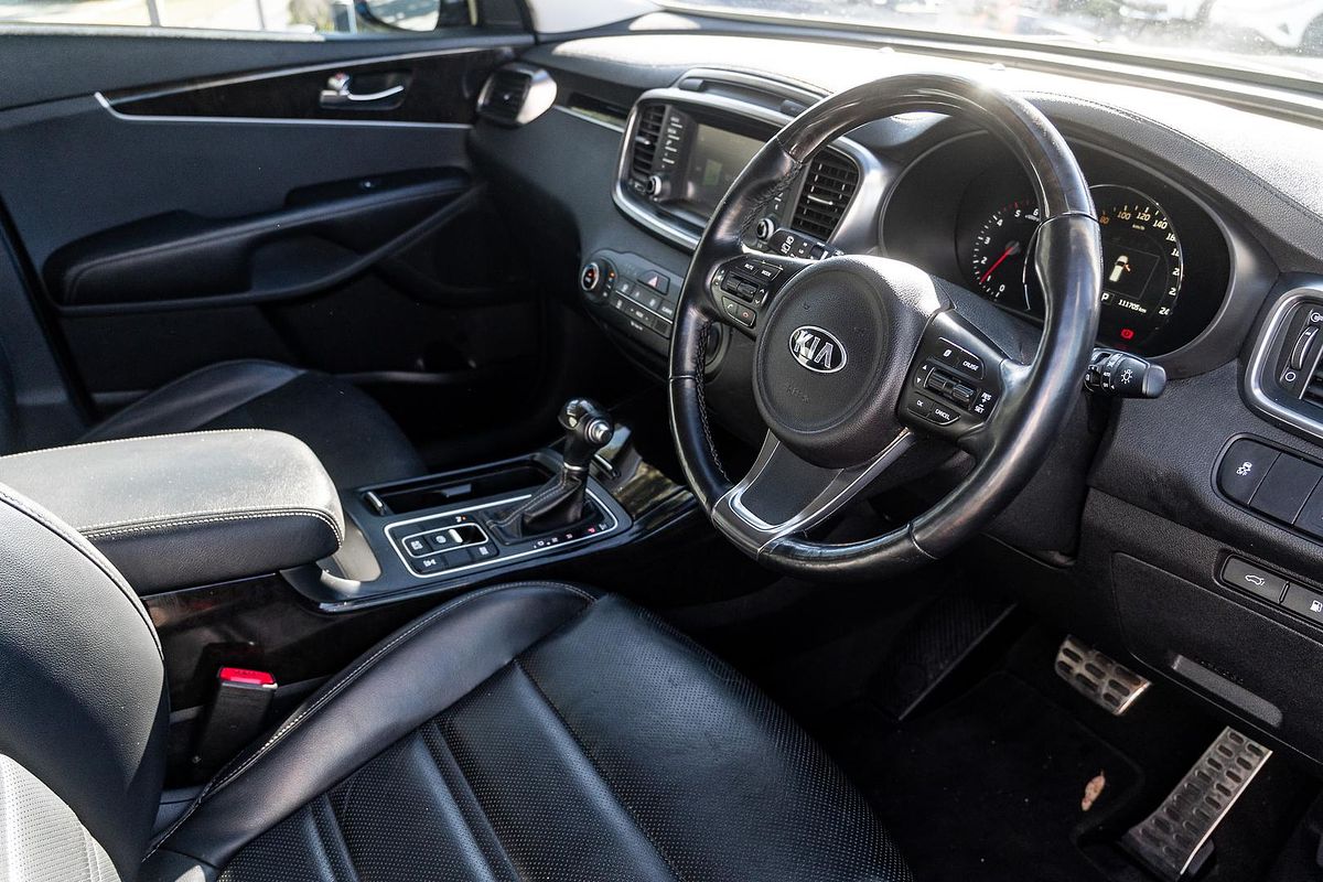 2017 Kia Sorento SLi UM