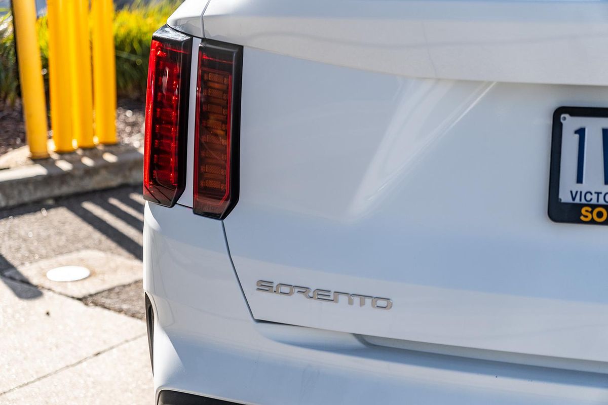 2022 Kia Sorento Sport MQ4