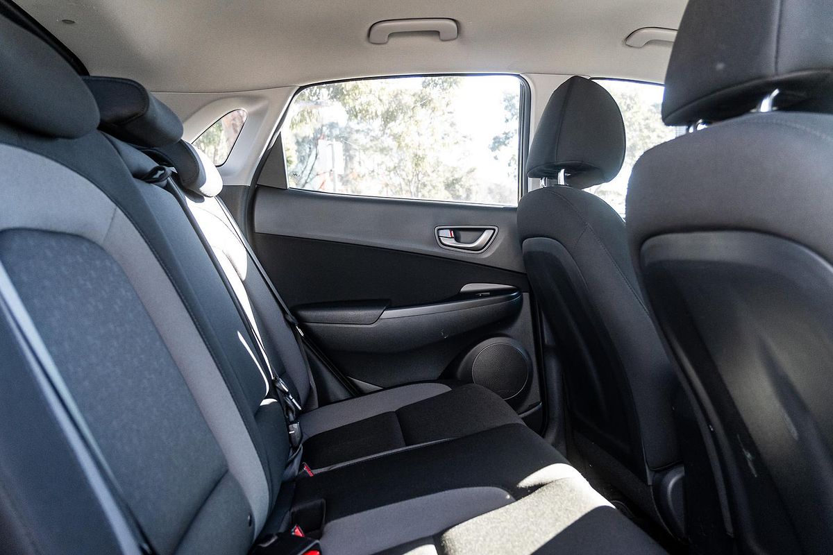 2018 Hyundai Kona Active OS.2