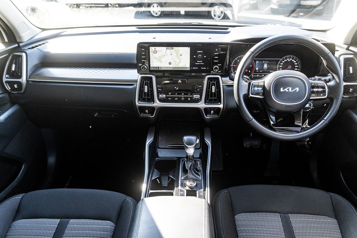 2022 Kia Sorento Sport MQ4