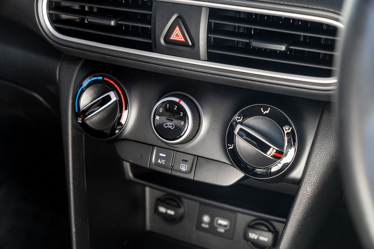 2018 Hyundai Kona Active OS.2