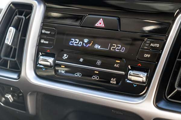 2022 Kia Sorento Sport MQ4