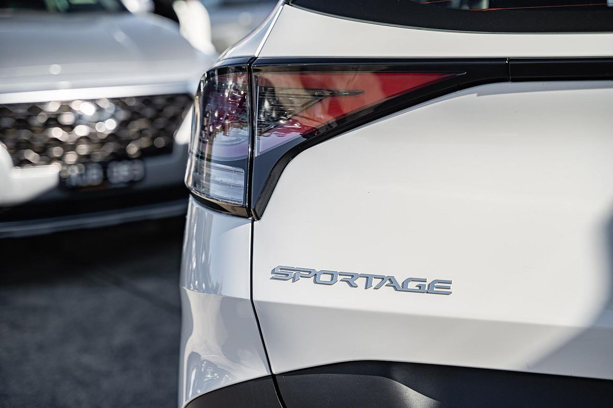 2024 Kia Sportage S NQ5