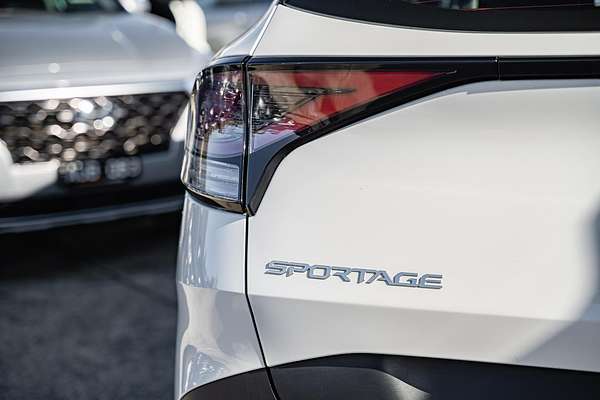 2024 Kia Sportage S NQ5