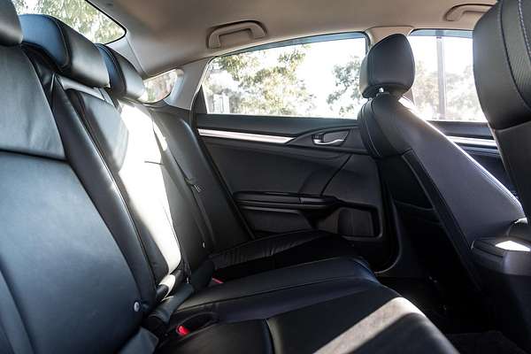 2017 Honda Civic VTi-LX 10th Gen