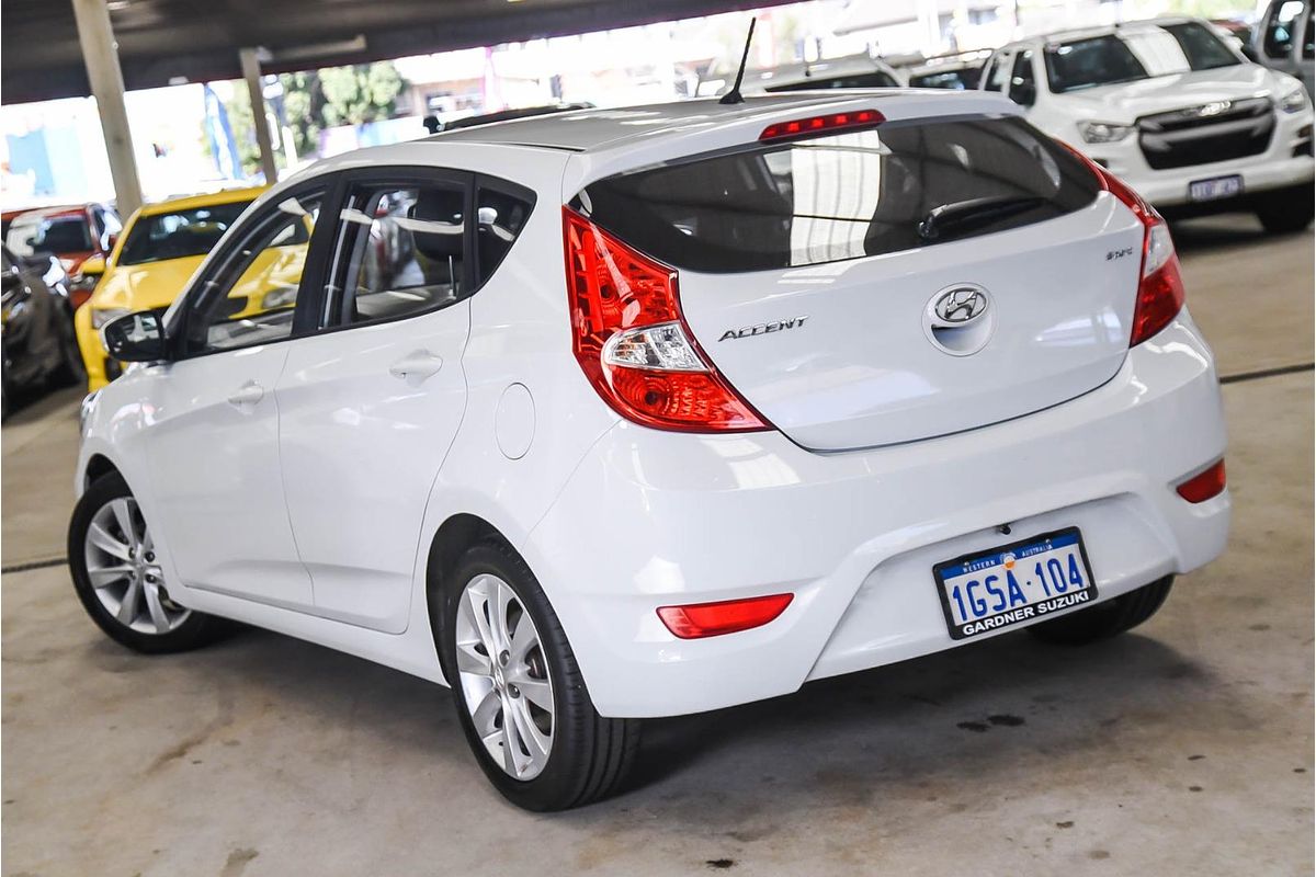 2018 Hyundai Accent Sport RB6