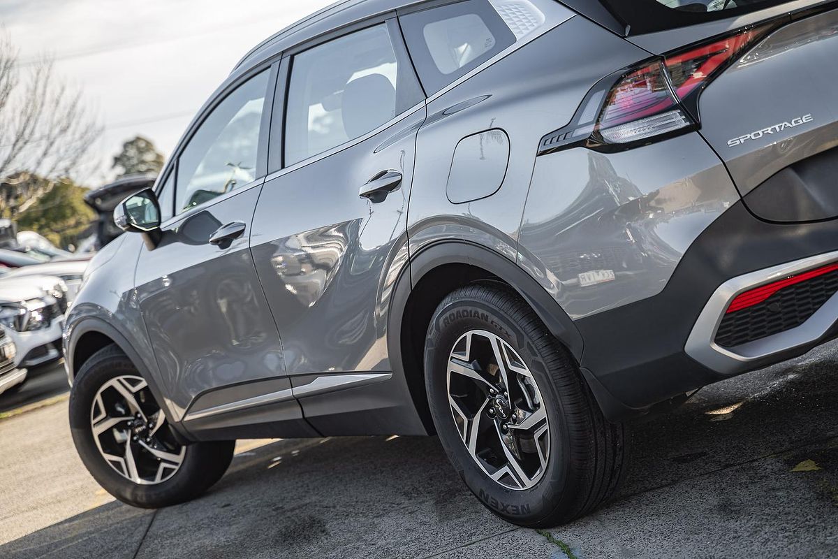 2023 Kia Sportage S NQ5