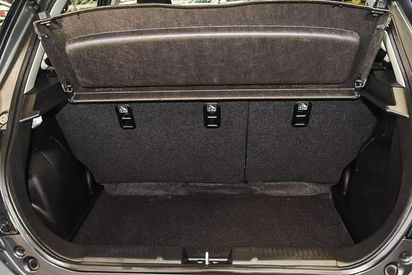 2024 Suzuki Swift Hybrid Plus UZ