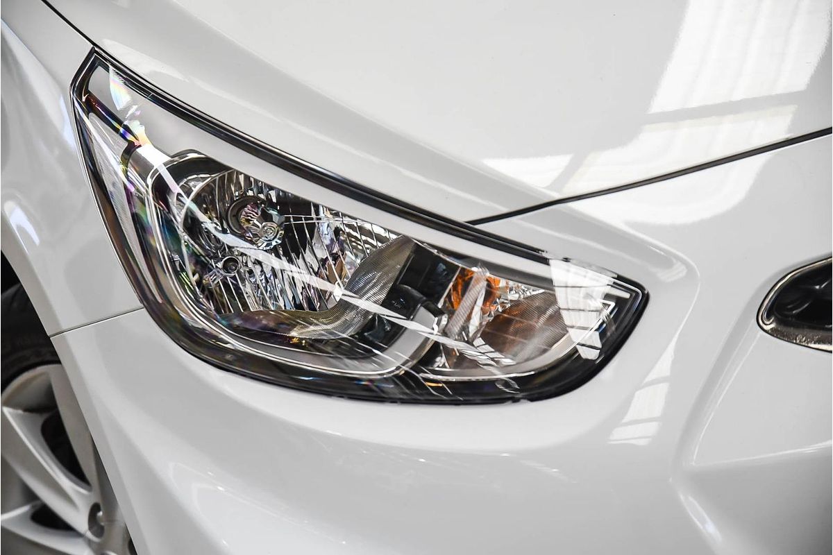 2018 Hyundai Accent Sport RB6