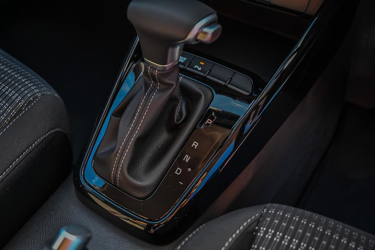 2025 Kia Stonic Sport YB
