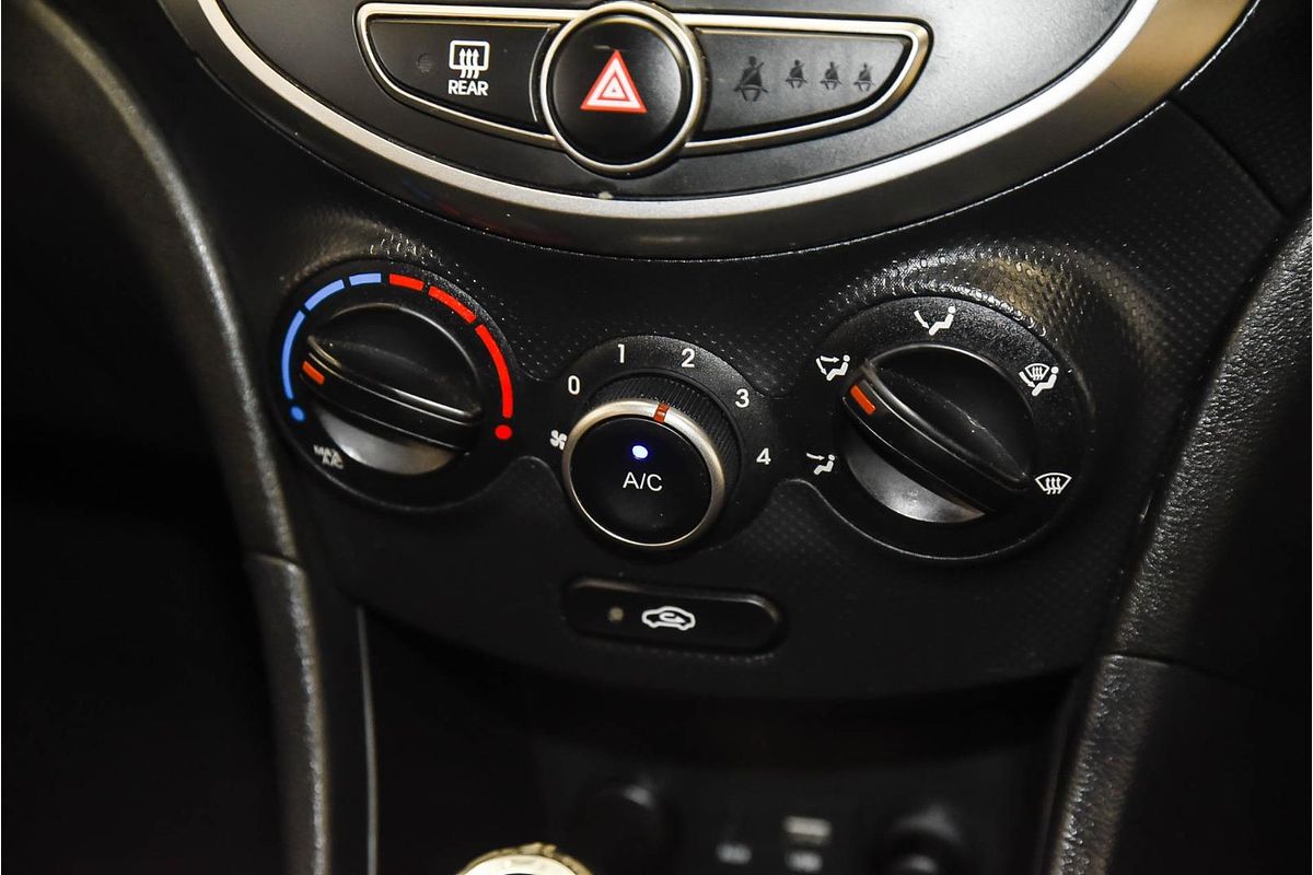 2018 Hyundai Accent Sport RB6