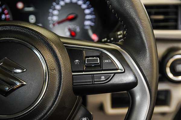 2024 Suzuki Swift Hybrid Plus UZ